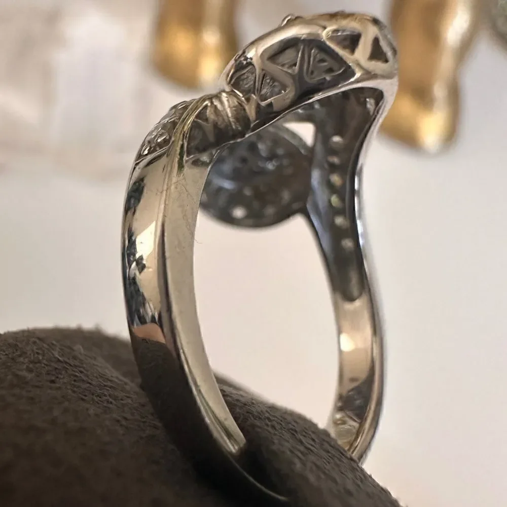 Elegant 925 Sterling Silver Black & White Diamond Ring – Size 7
